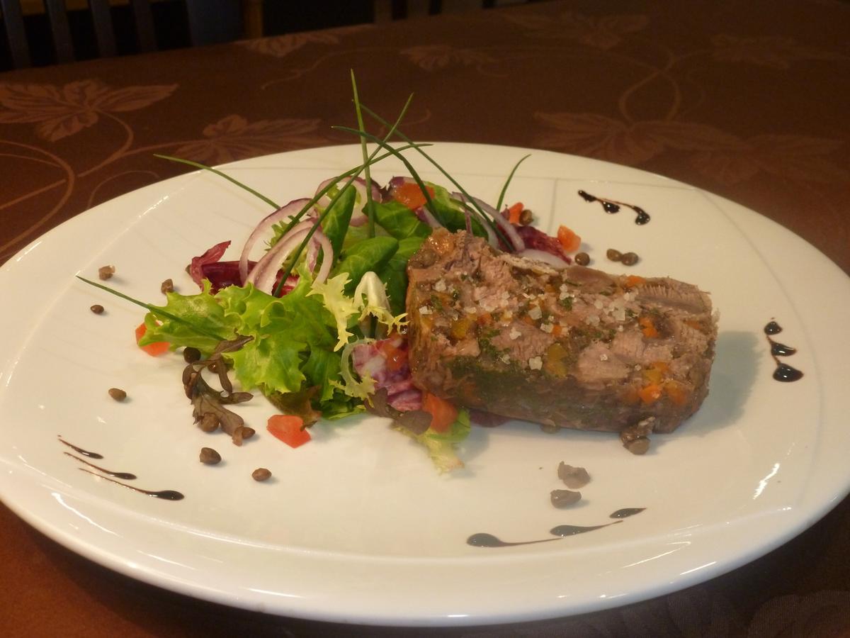 Hotel De Bourgogne La Clayette 외부 사진