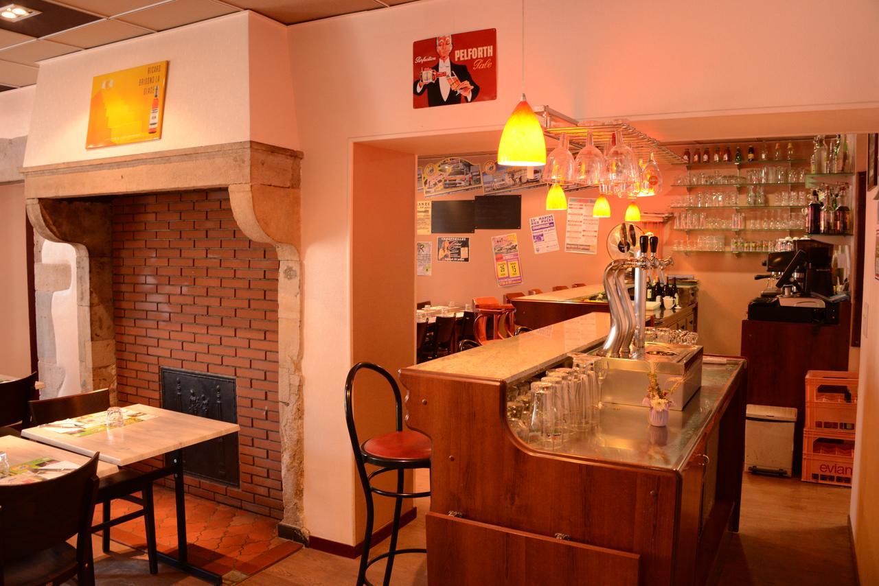 Hotel De Bourgogne La Clayette 외부 사진
