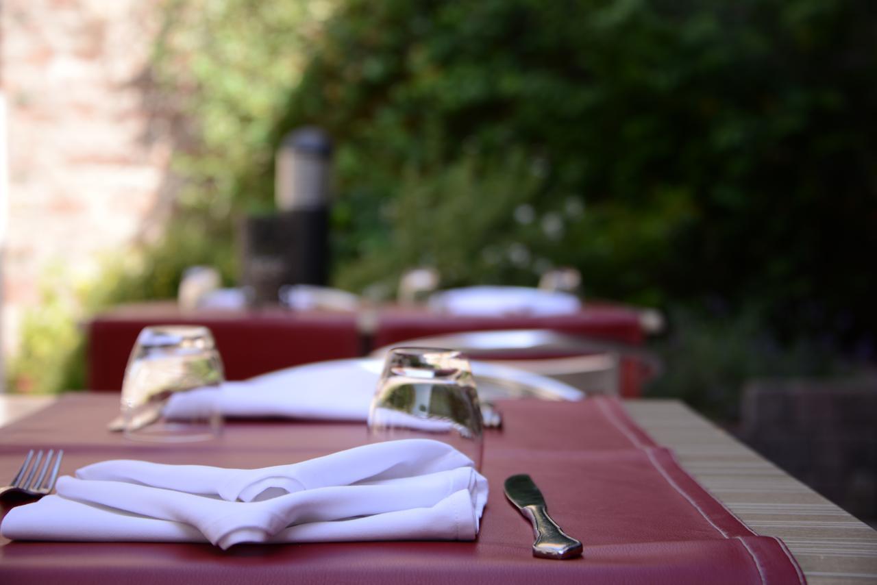 Hotel De Bourgogne La Clayette 외부 사진