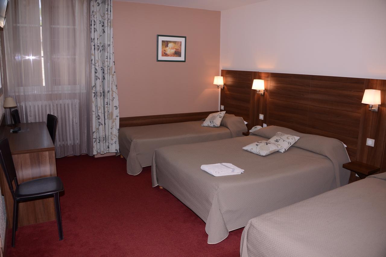 Hotel De Bourgogne La Clayette 외부 사진